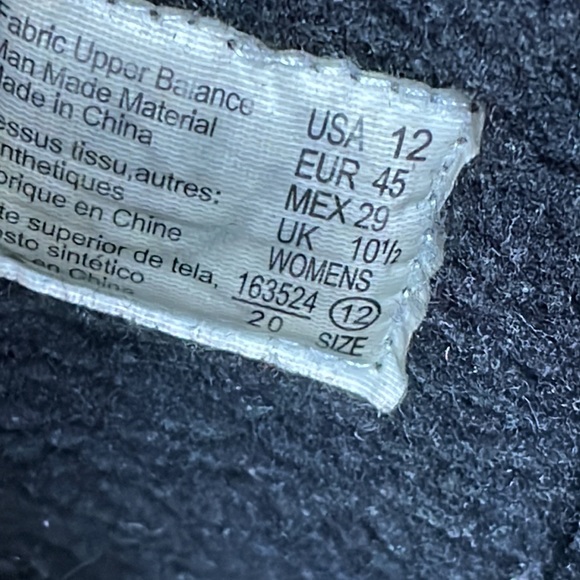 Airwalk Boots Womens 12 Short Winter Snow Boot Black Faux Suede Wedge Slip On - Picture 3 of 5